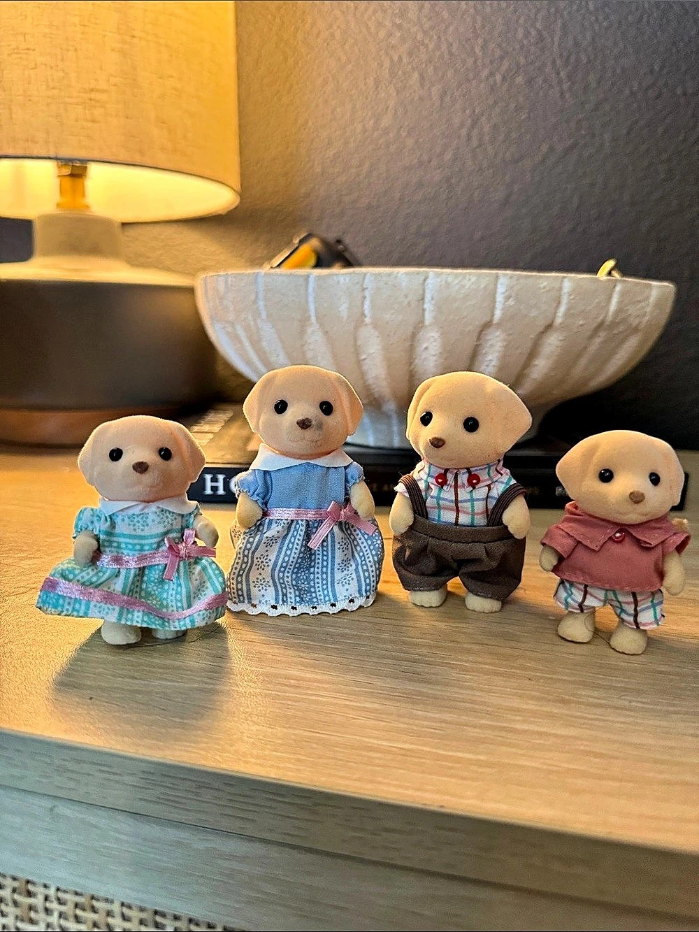 Calico Critters Yellow Labrador Family Set of 4 Stuffed Animals Blue & Pink
